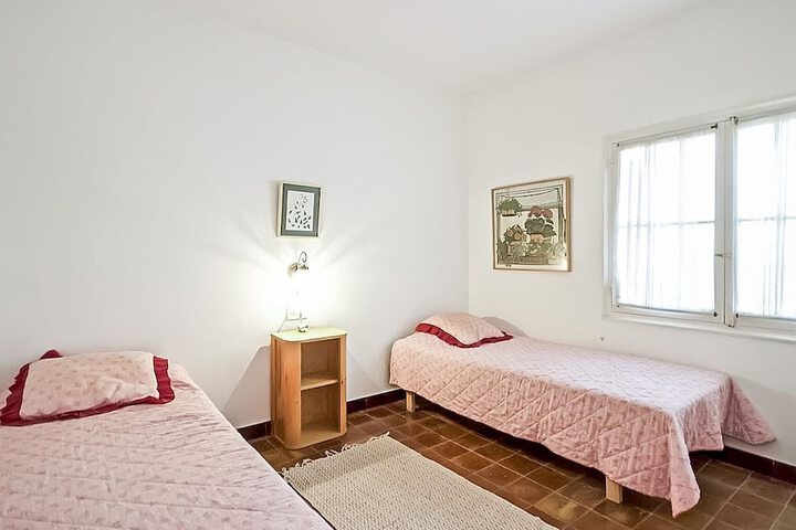 Room 6 of 21