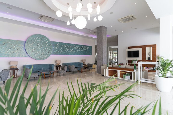 Lobby Entry