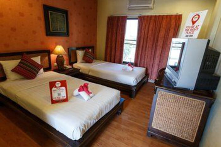 Room 37 of 59