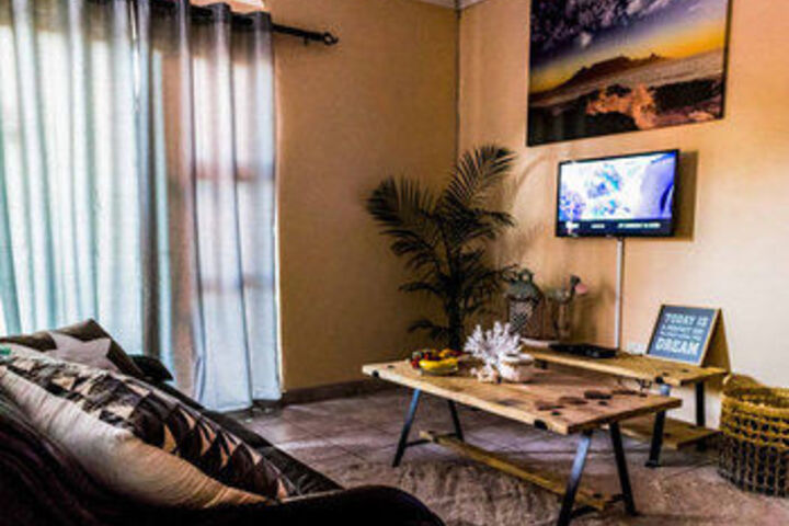Room 25 of 31