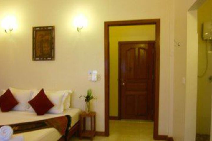 Room 12 of 29