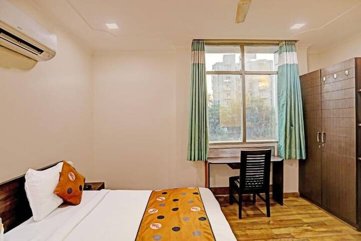 Room 21 of 29