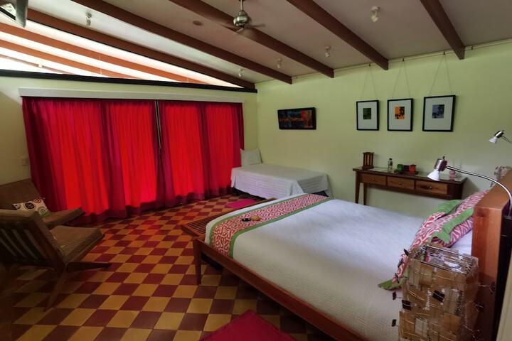 Room 22 of 82