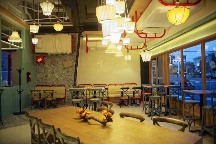 Dining 89 of 160
