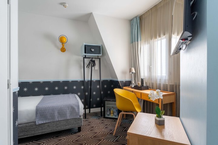 Room 14 of 54