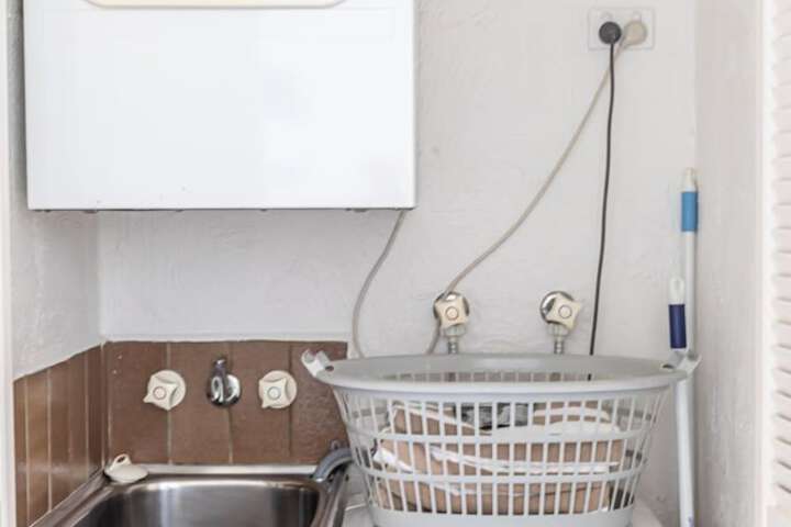 Laundry 35 of 53