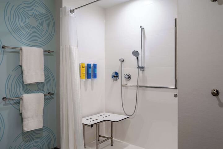 Bathroom shower