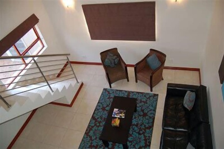 Room 11 of 27