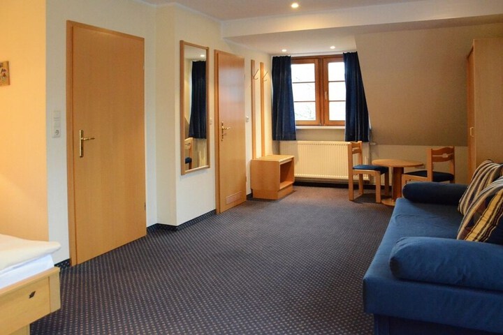 Room 26 of 39