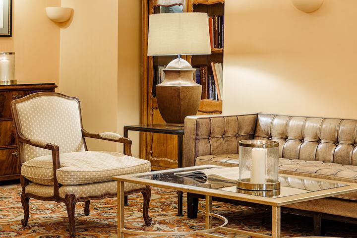 Guest Lobby