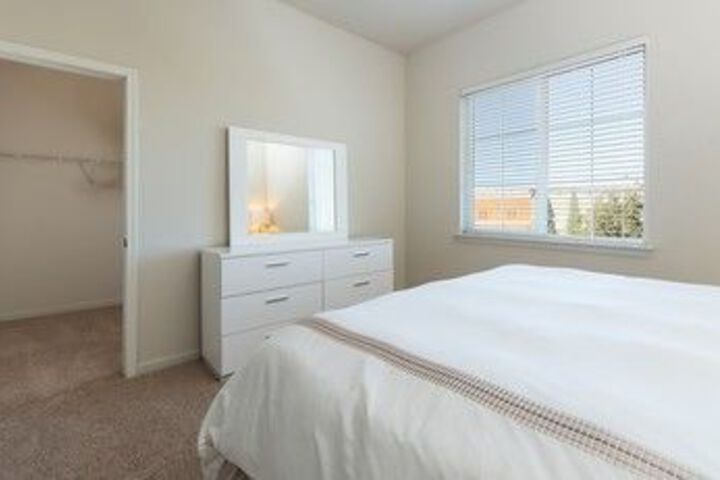 Room 18 of 52