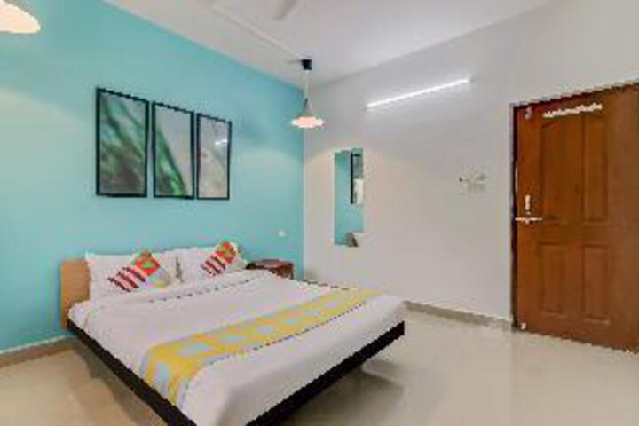 Room 11 of 22