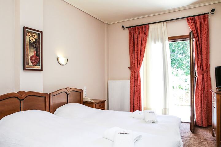 Room 13 of 67