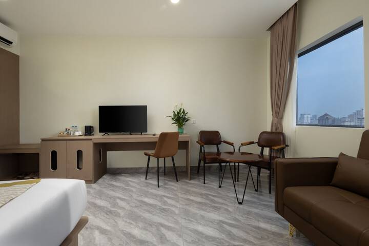 Room 17 of 39