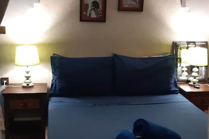 Room 41 of 104