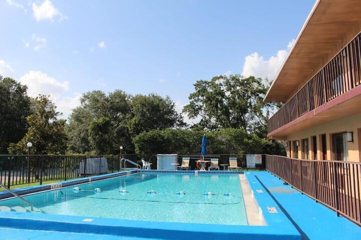 Pool 19 of 20