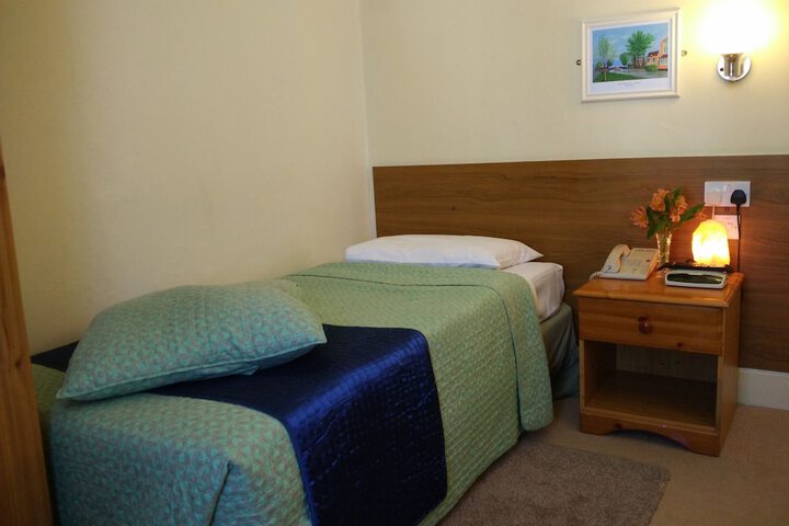 Room 6 of 45