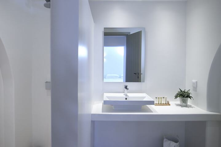 Room 45 of 90