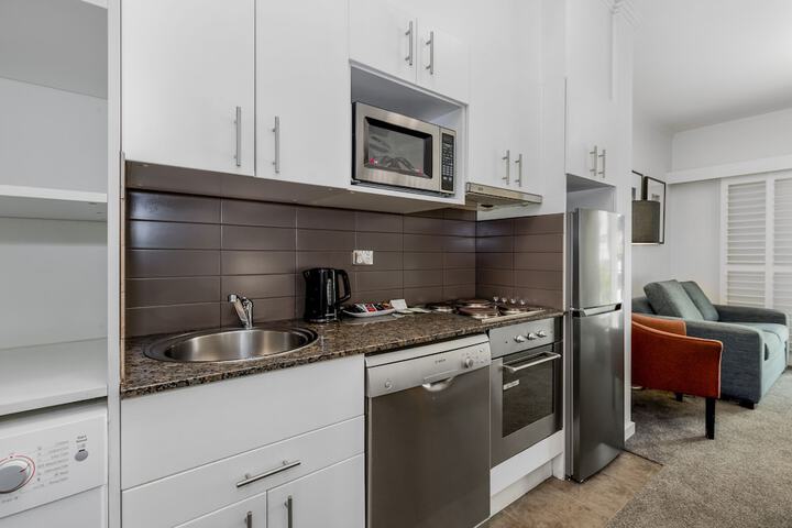 Private kitchenette