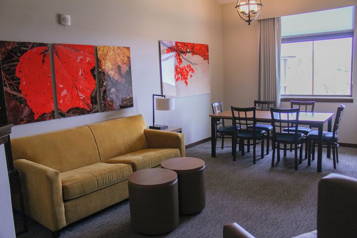 Room 13 of 111