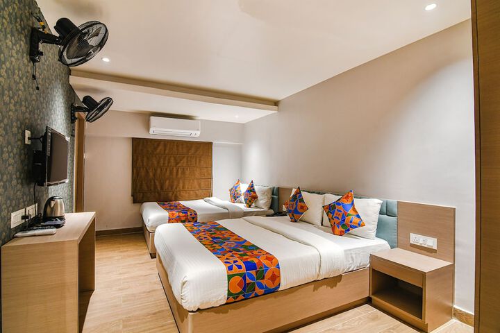 Room 30 of 36