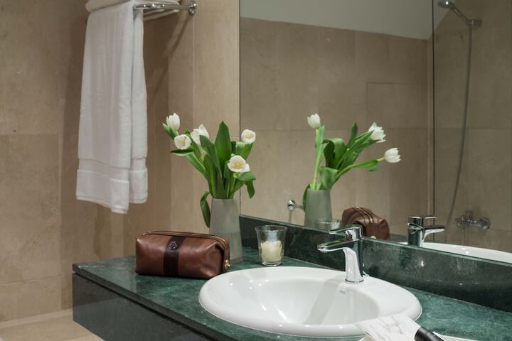 Bath Photo