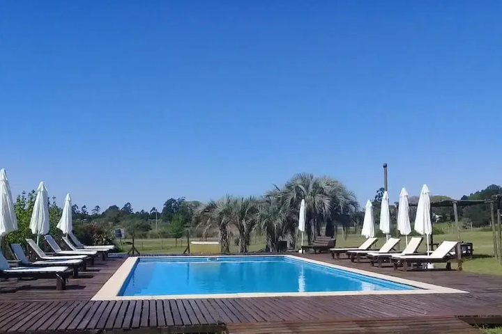 Pool 13 of 24
