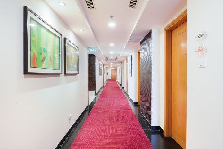 Hotel Interior 6 of 46