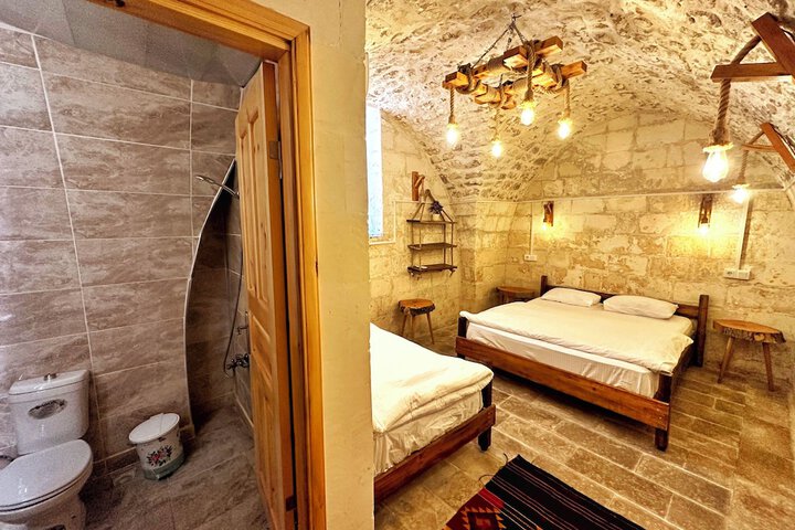 Room 2 of 26