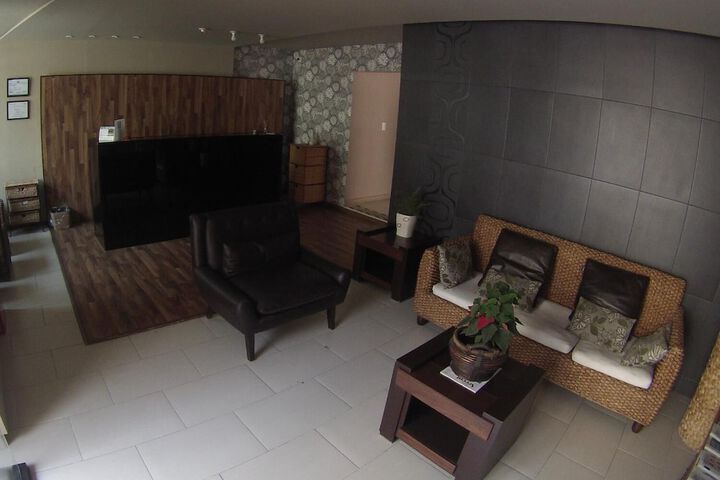 Room 22 of 32