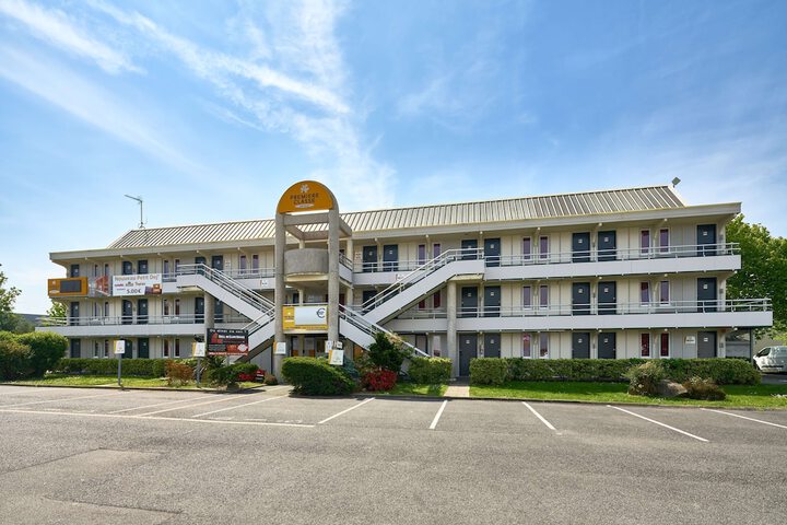Hotel 31 of 31
