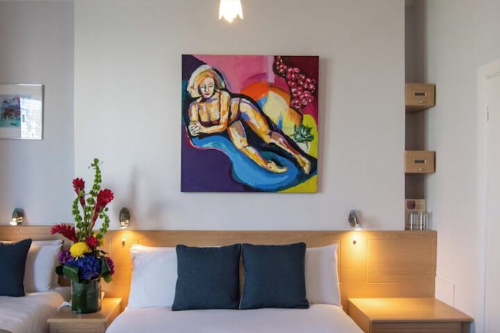 Room 21 of 86