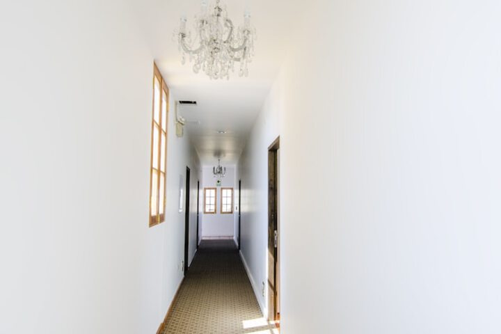 Ballroom/Hall 59 of 81