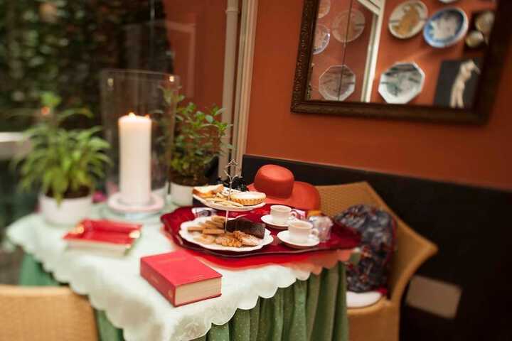 Dining 50 of 84