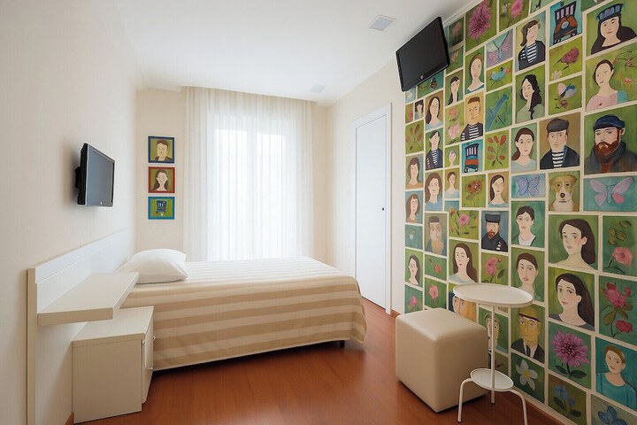 Room 18 of 87