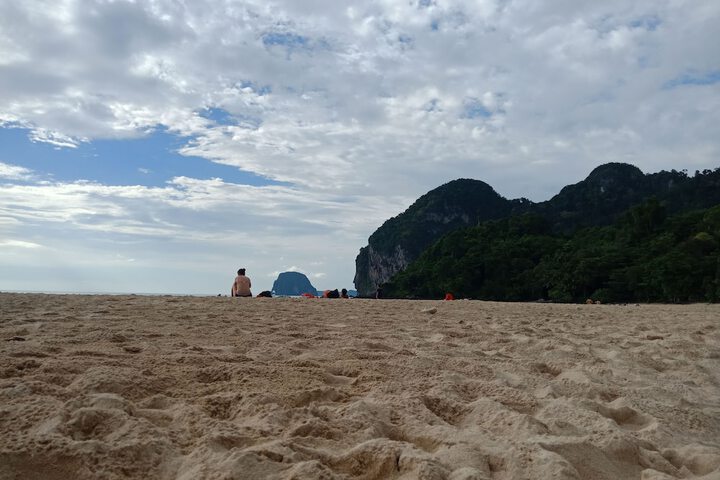 Beach 11 of 16
