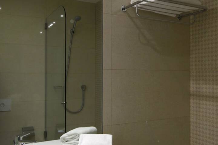 Room 29 of 58