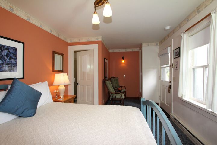 Room 75 of 162