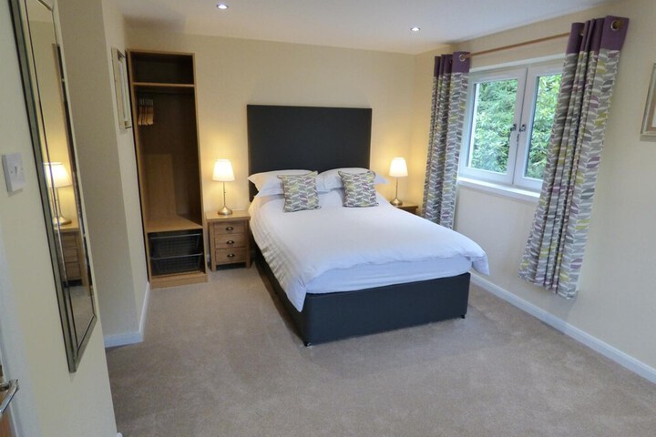 Room 15 of 34