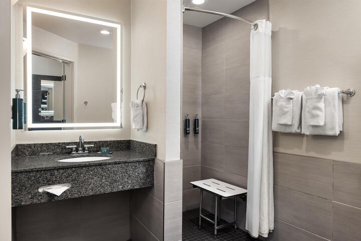 Bathroom shower