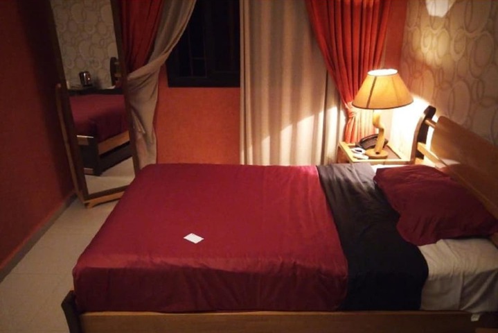 Room 15 of 31