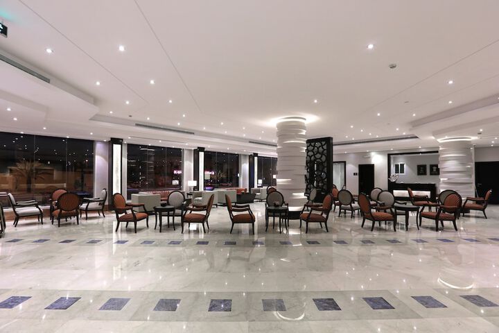 Hotel Interior 4 of 71