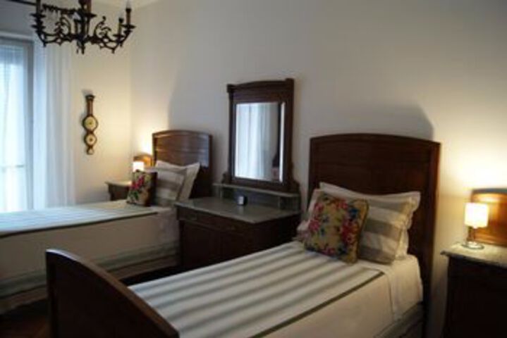 Room 18 of 36