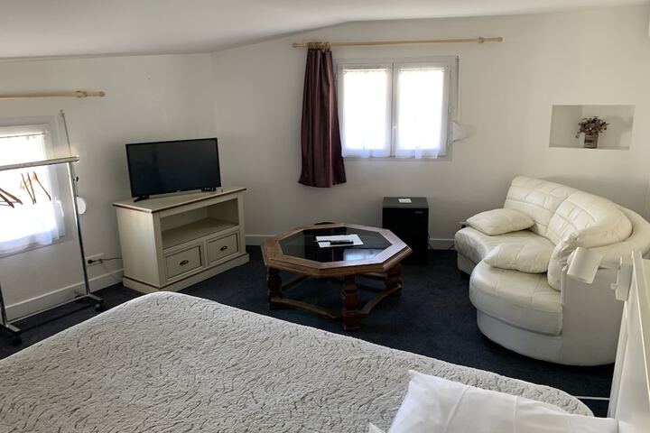 Room 10 of 59