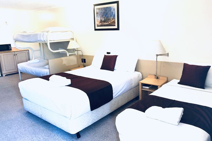 Room 12 of 31