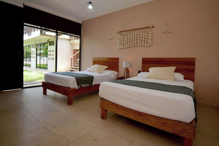 Room 3 of 28
