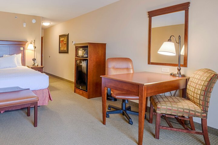Room 16 of 46