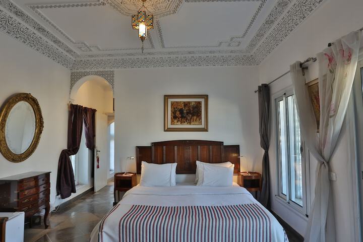 Room 21 of 129