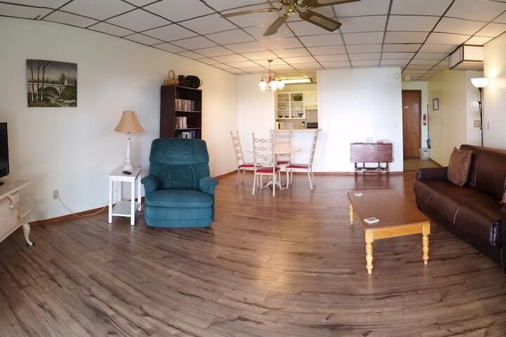 Room 16 of 53