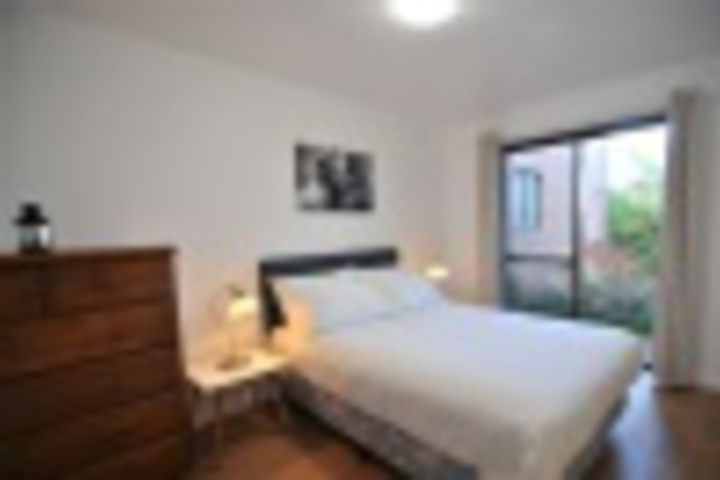Room 64 of 693